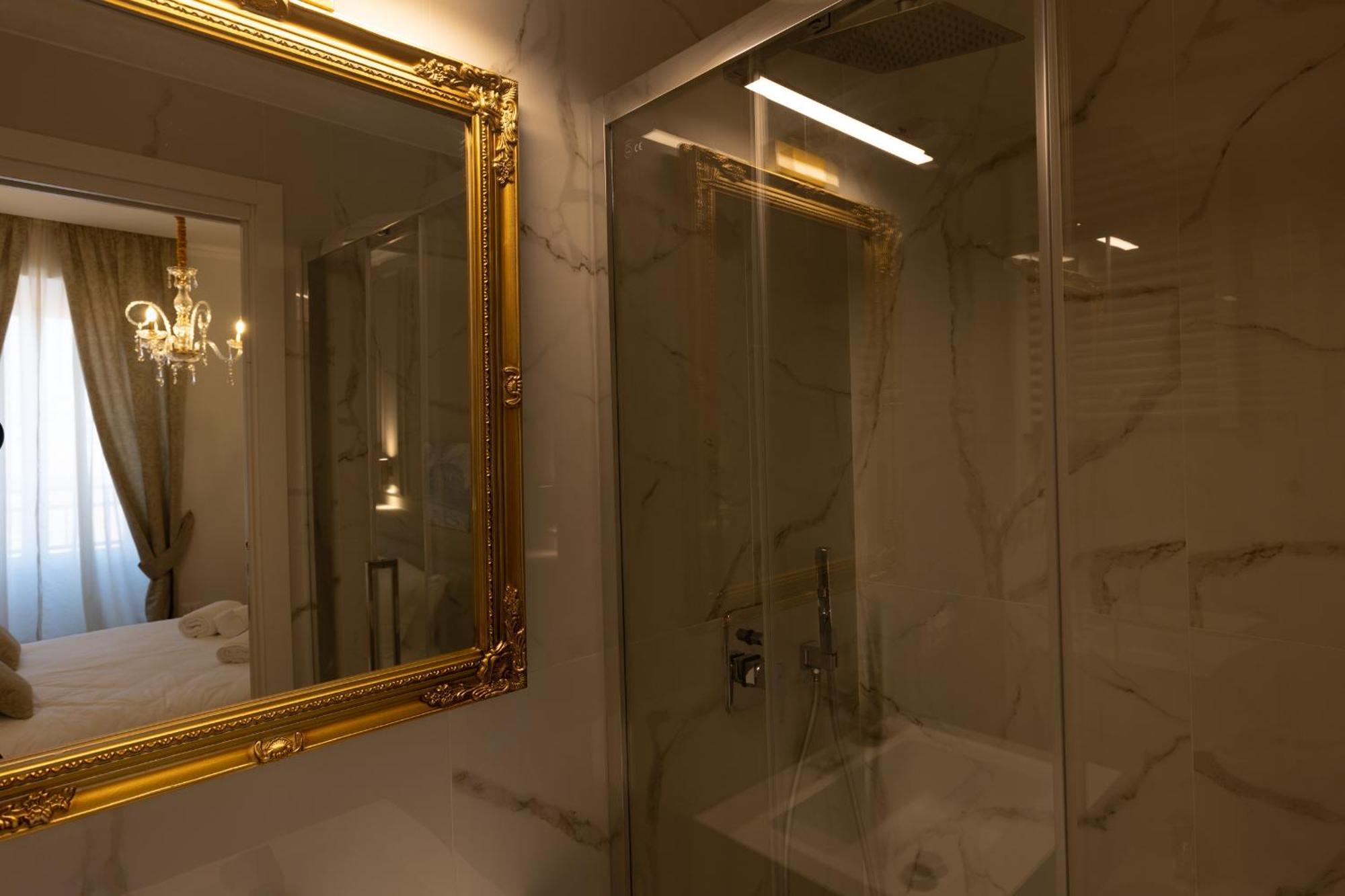 De Vince Suites - Luxury Rooms - Roma Termini Exterior photo