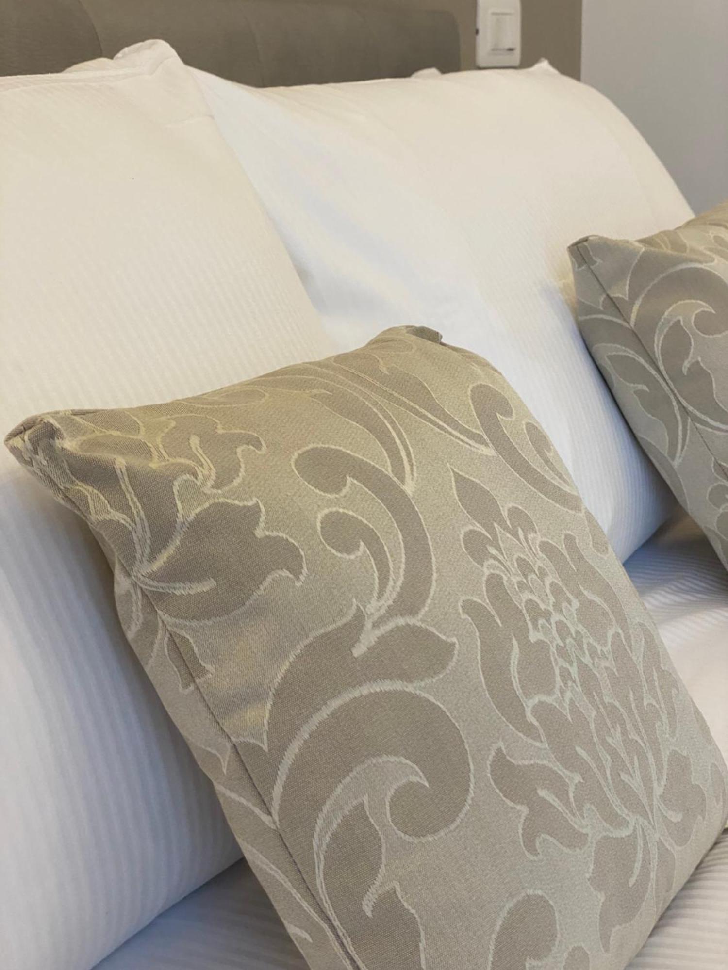 De Vince Suites - Luxury Rooms - Roma Termini Exterior photo